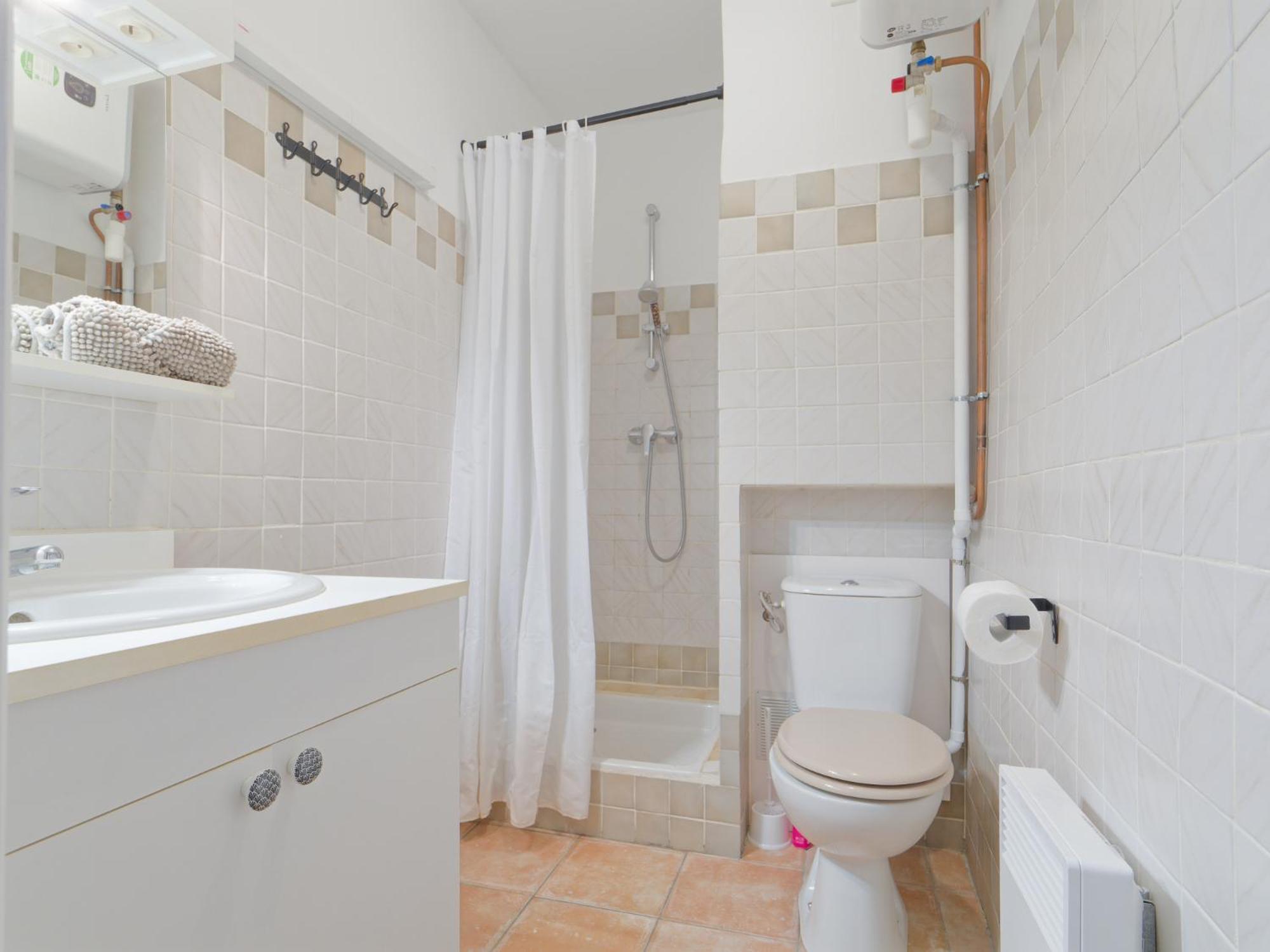 Cote Place Riez Bagian luar foto